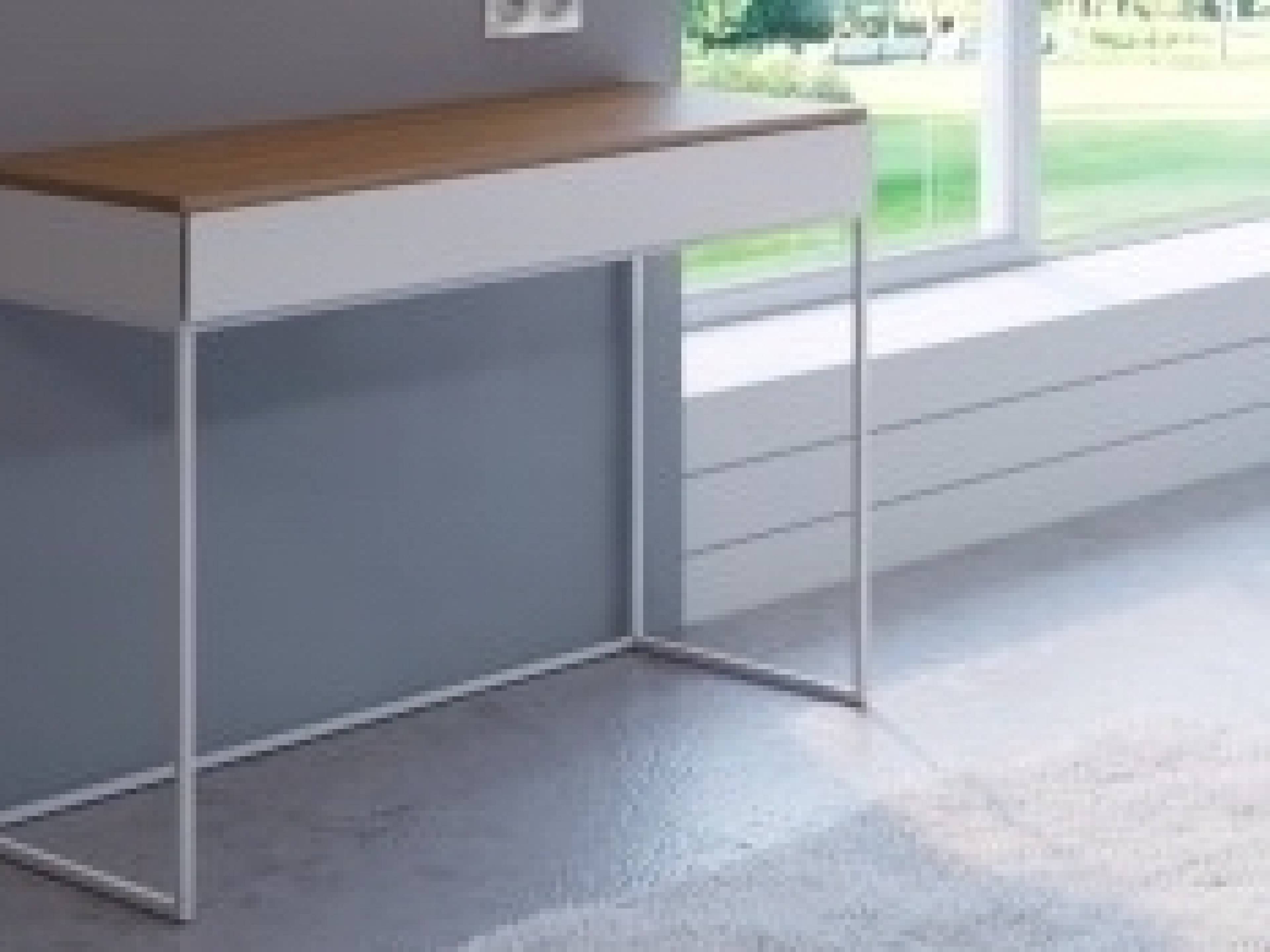 Van os Commode Robijn